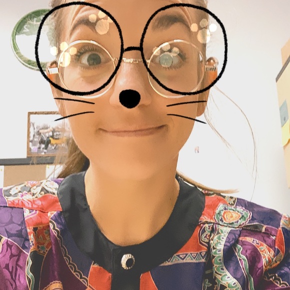 Meet your Posher, Lisa - Picture 4 of 4